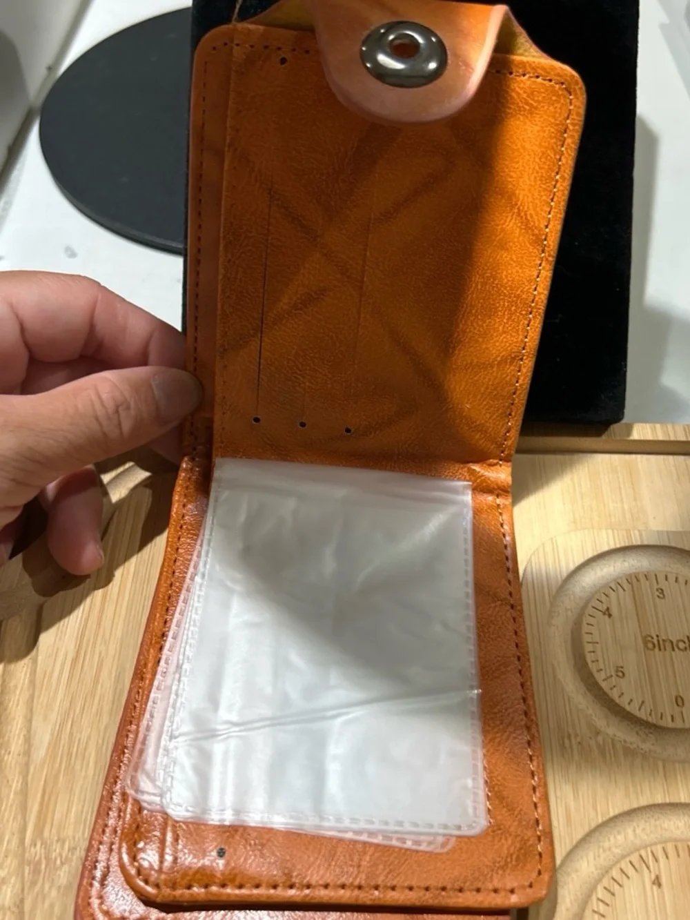 Bveis 1928 Tan Leather Men's Card & Key Holder